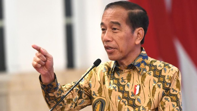 Presiden Joko Widodo menyoroti rumitnya proses birokrasi perizinan sebuah acara di Indonesia, salah satunya konser musik.