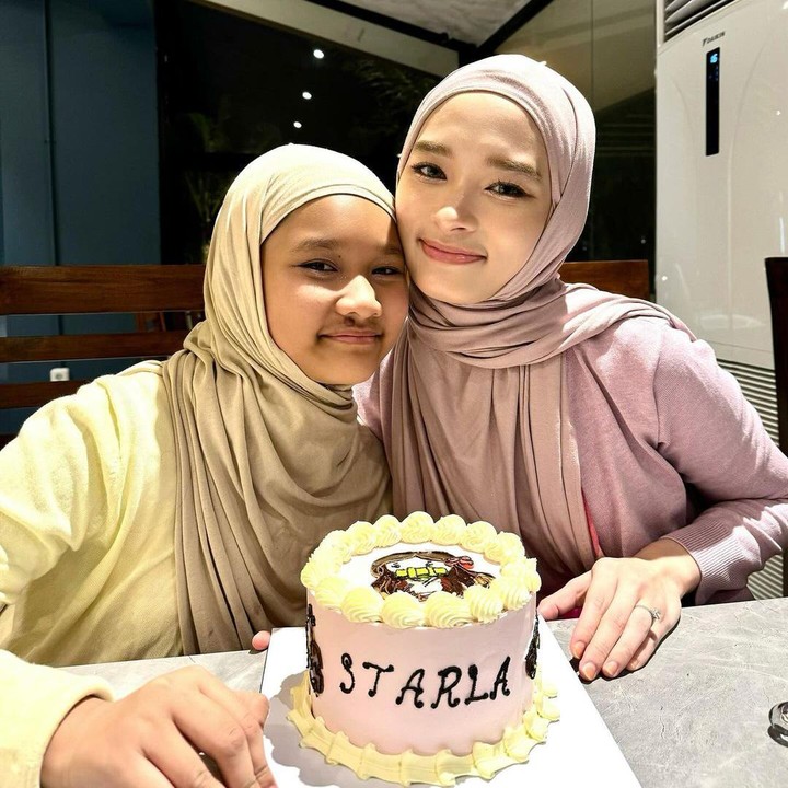 <p>Tidak sedikit netizen yang turut berbahagia dengan bertambahnya usia Starla. Banyak yang berharap agar Starla tumbuh menjadi anak pintar dan salihah.  (Foto: Instagram: @mommy_starla)</p>