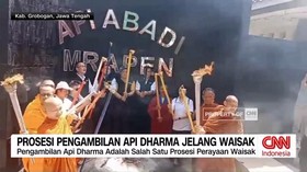 VIDEO: Prosesi Pengambilan Api Dharma Jelang Waisak