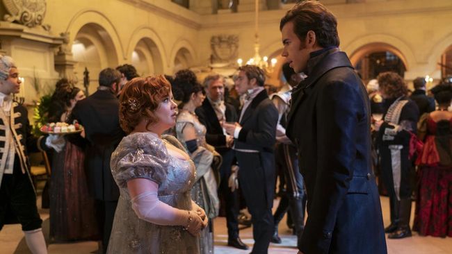 Produser eksekutif Bridgerton Shonda Rhimes bocor halus soal ending season 3 yang menyoroti kisah cinta Penelope dan Colin.