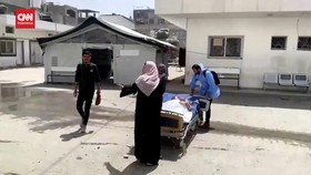 VIDEO: Rudal Israel Hantam Pintu Ruang UGD RS di Gaza Utara