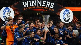 FOTO: Atalanta Juara Liga Europa, Lookman 'Hattrick Hero'