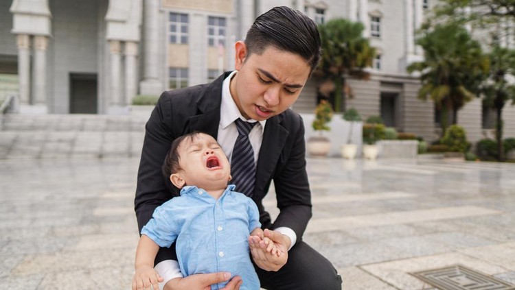 Kesalahan Mendidik Anak Kesalahan Mendidik Anak