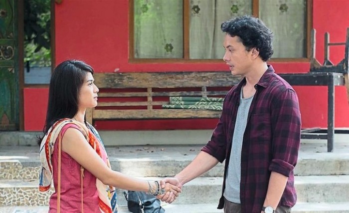 8 Rekomendasi Film Kisah Cinta Gagal Move On, Bikin Gregetan!