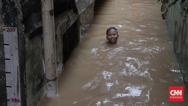 BPBD DKI Jakarta mengatakan kerugian ekonomi imbas banjir nan melanda Jakarta mencapai Rp2,1 triliun per tahun.