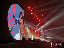 Teriakan Histeris Boice di Pembukaan CNBLUEntity in Jakarta