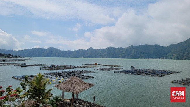 KLHK mengungkap 15 danau yang jadi prioritas buat diselamatkan di Indonesia, termasuk Danau Batur.