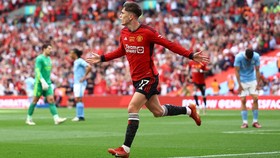 Piala FA: MU Unggul 2-0 atas Man City di Babak Pertama