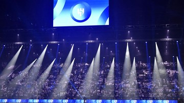 Kabar Sport CNN Terbaru : Stadion di Atas Gedung Pencakar Langit Arab Saudi Disebut Hoaks