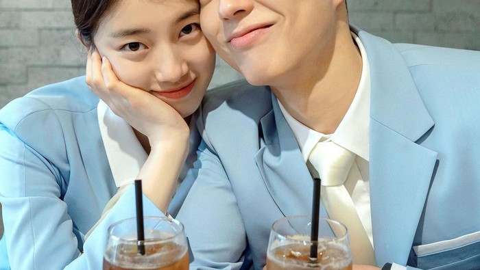 Segera Tayang, Suzy dan Park Bo Gum Tampil Mesra sebagai Pramugara-Pramugari untuk Film Wonderland