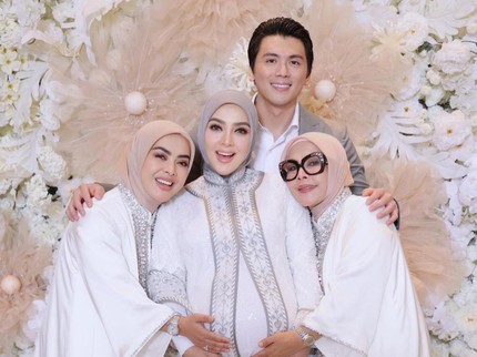 7 Potret Kebahagiaan Syahrini Jalani Kehamilan Pertama Dikelilingi Keluarga dan Sahabat