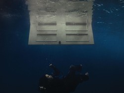 Lirik Lagu BLUE - Billie Eilish