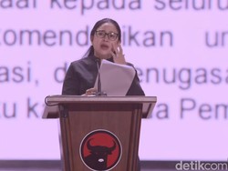 Puan Nangis di Rakernas PDIP, Ucapkan Terima Kasih ke Pendukung Ganjar-Mahfud