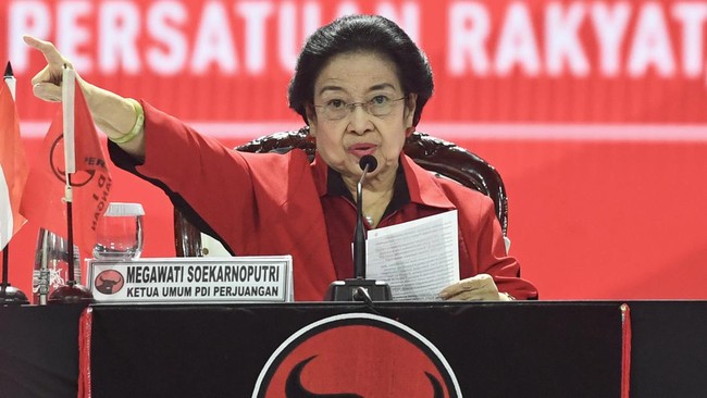 Megawati Soekarnoputri menyinggung interogator KPK, AKBP Rossa Purbo Bekti dalam kasus pemeriksaan Sekjen PDIP Hasto.