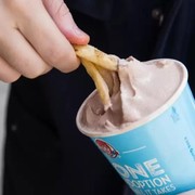 10 Kombinasi Makanan Nyeleneh Tapi Dianggap Enak oleh Sebagian Warganet, Kamu Tertarik Mencoba?