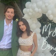 Millie Bobby Brown Resmi Menikah dengan Jake Bongiovi secara Tertutup dan Sederhana