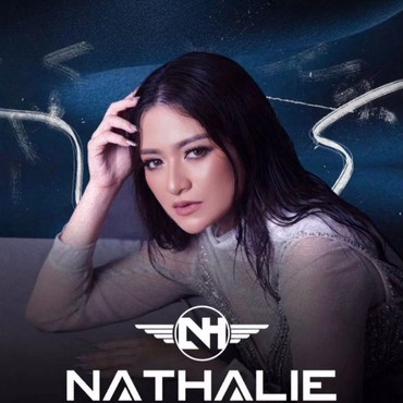 Balik Nge-DJ Usai Cerai dari Sule, 7 Potret Nathalie Holscher saat Mengisi Pesta di Kelab