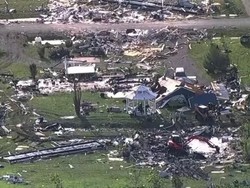 Penampakan AS Diterjang Tornado-Badai Ekstrem, 21 Orang Tewas