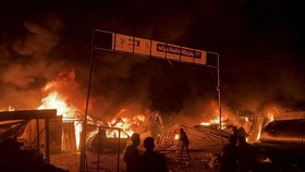 FOTO: Anak-anak Jadi Korban Serangan Israel di Kamp Pengungsi Rafah