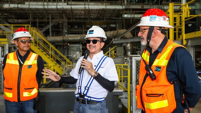 Presiden Direktur PT Freeport Indonesia (PTFI) Tony Wenas mengajak semua pihak untuk mengelola tambang bawah tanah Freeport untuk kemajuan Indonesia.