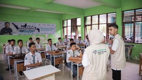 Semangat AKHLAK, Relawan Bakti BUMN Gelar Kegiatan Sosial di 10 Daerah