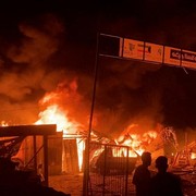 Aksi Kejam Israel di Rafah: Anak-anak Terbakar Hidup-hidup hingga Puluhan Pengungsi Tewas