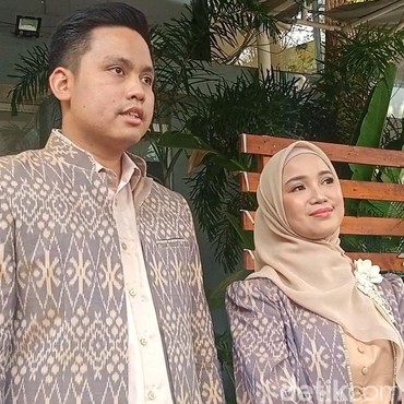 Tugas Suami Jadi Bupati Selesai, Chacha Frederica Nangis Pisah dengan Warga Kendal