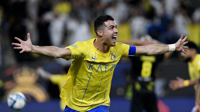 Cristiano Ronaldo Cetak Gol Krusial, Al Nassr melaju ke Final Piala Super dengan Apresiasi dari Pelatih