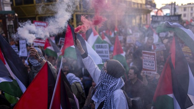 Negara-negara Arab ramai kutuk Israel yang melakukan serangan keji ke kamp pengungsi Palestina di Rafah, Gaza selatan.
