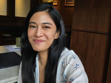 Dian Sastro Beri Beasiswa ke Anak Tak Mampu, Kini Sudah Ada yang Jadi Lawyer & Dokter