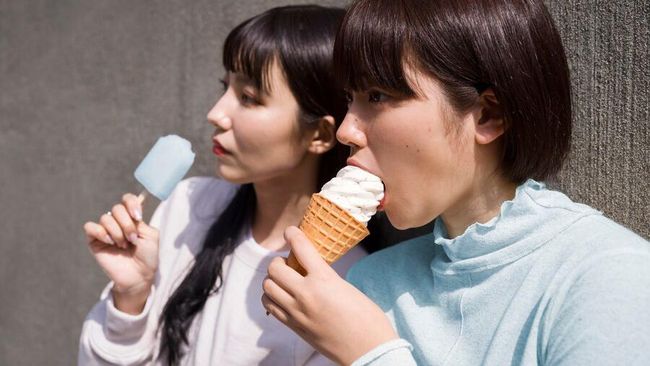 BPOM sebut bakal tindak tegas jenama es krim mengandung alkohol yang tidak memiliki label kemasan yang transparan.