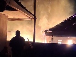 Dua Orang Tewas dalam Kebakaran Maut di Tanjungsari Sumedang
