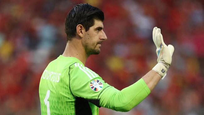 Kejutan terjadi dalam daftar skuad pemain timnas Belgia di Euro 2024. Pelatih Domenico Tedesco memutuskan tidak membawa kiper Thibaut Courtois.