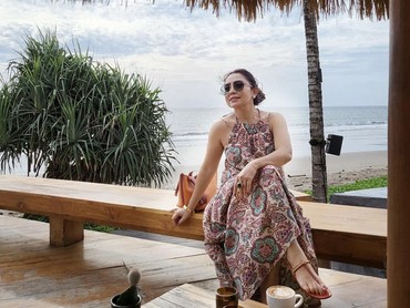img-title Reuni Bareng Artis 90-an, Mayangsari: Wangi Kabeh Nggak Bau Ketek