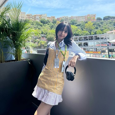 Comeback Solo, Lisa BLACKPINK Rilis 'Rockstar' 28 Juni