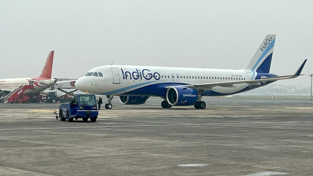 Suasana Tegang, 200 Penumpang Tertahan di Pesawat Gegara Delay 5 Jam