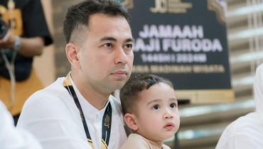 img-title Naik Haji Jalur Khusus, 7 Momen Keluarga Raffi Ahmad-Nagita Slavina Ikut Manasik