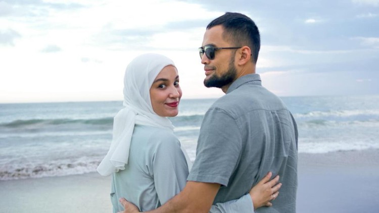 Shireen Sungkar dan Teuku Wisnu