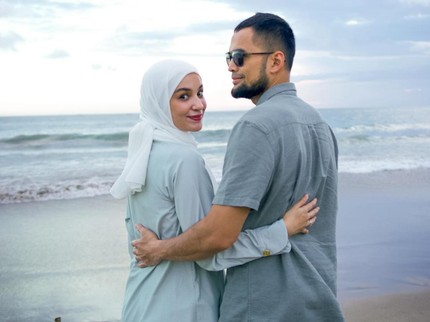 Belajar dari Shireen Sungkar, Ini 7 Tips Menjaga Hubungan saat Menikah Muda agar Tetap Harmonis