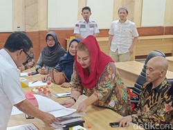 Mbak Ita Resmi Ikuti Penjaringan Bakal Cawalkot Semarang di Gerindra
