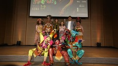 Anak Wujudkan Mimpi Pendiri Teater Koma dalam Matahari Papua