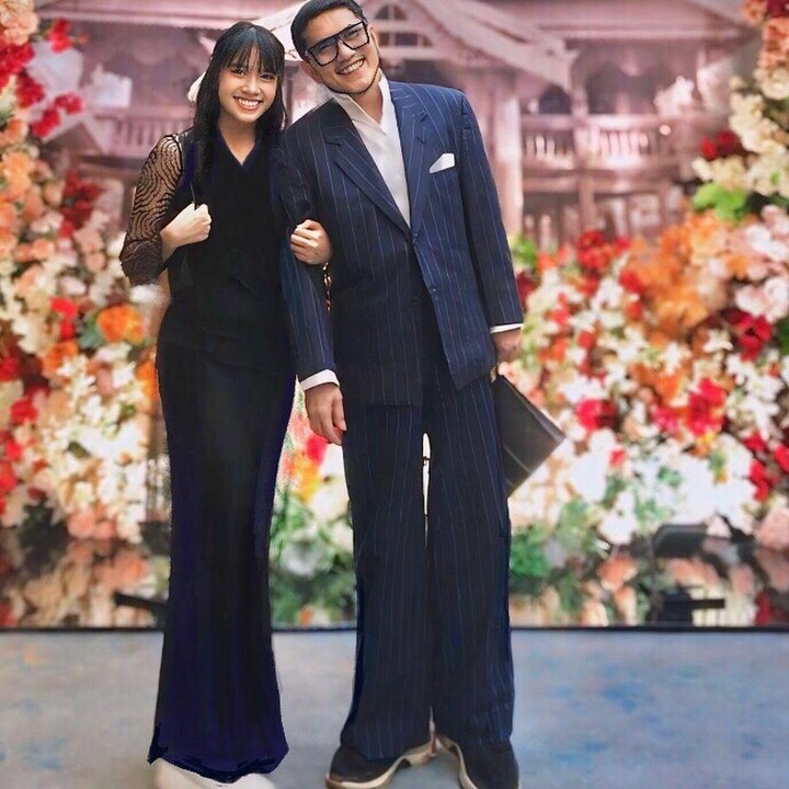 <p>Yana Julio dikaruniai tiga anak dari pernikahannya dengan Kania Rusyana sejak 1997 silam. Salah satu purinya, A'isyah Raihan Fadhilah memiliki hubungan erat dengan sang Ayah. (Foto: Instagram @yanajulio60)</p>