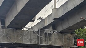 HK Buka Suara soal Jatuh Alat Berat di Area Kejagung Hingga Ganggu MRT