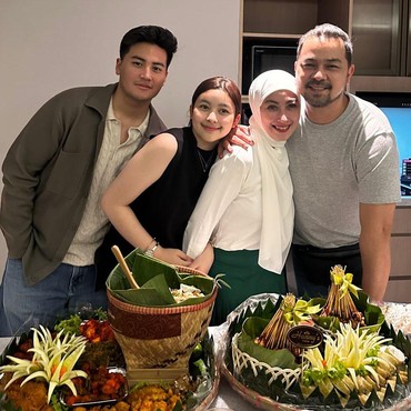 Dapat Ucapan dari Keluarga Cendana, 7 Potret Annisa Trihapsari Rayakan Ultah ke-48