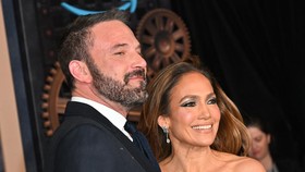 JLo dan Ben Affleck Disebut Sengaja Jaga Jarak Imbas Isu Rumah Tangga