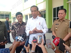 Jokowi Telepon Dirut PLN Saat Kunjungi RSUD di Sumsel, Ada Apa?