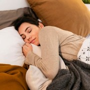 Posisi Tidur Bisa Menunjukkan Kepribadian Seseorang Lho! Kamu yang Mana?