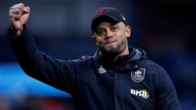 Profil Vincent Kompany, Pelatih Baru Bayern Usai Burnley Degradasi