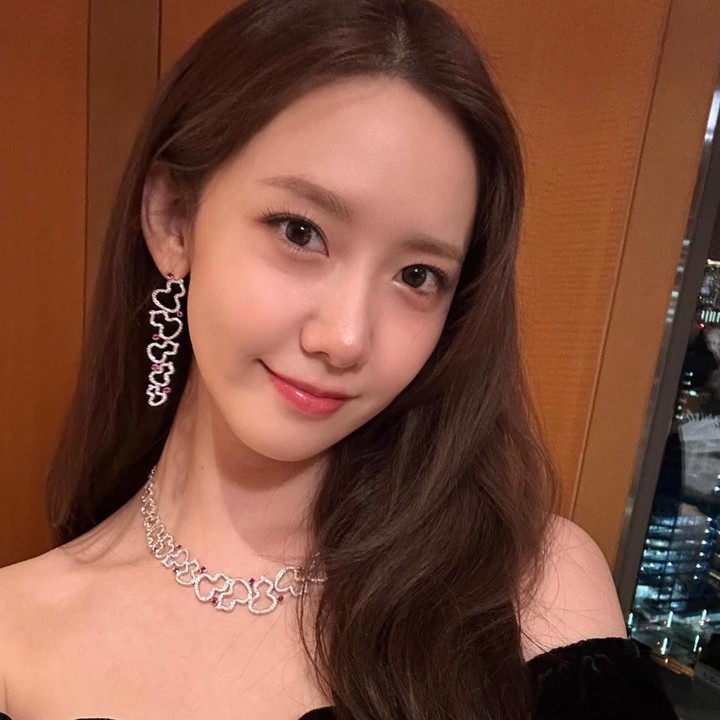<p>Siapa tak kenal Im Yoon Ah? Perempuan yang eksis dengan nama panggung Yoona ini merupakan salah satu personel girlband Korea Selatan SNSD. (Foto: Instagram @yoona__lim)</p>