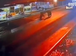 Cerita Pemotor Wanita Dijambret hingga Terjatuh di Pandeglang